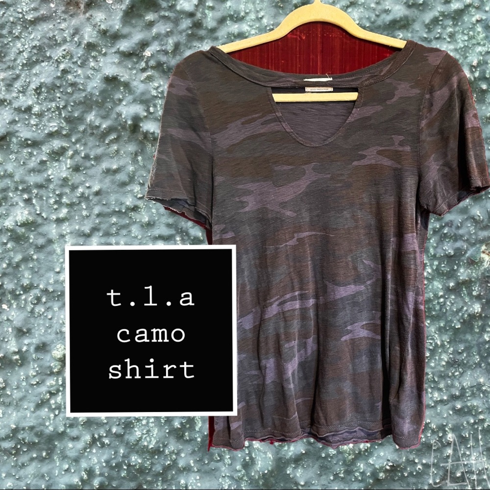 💜7 for $25 💜 TLA Army Camo T-shirt
